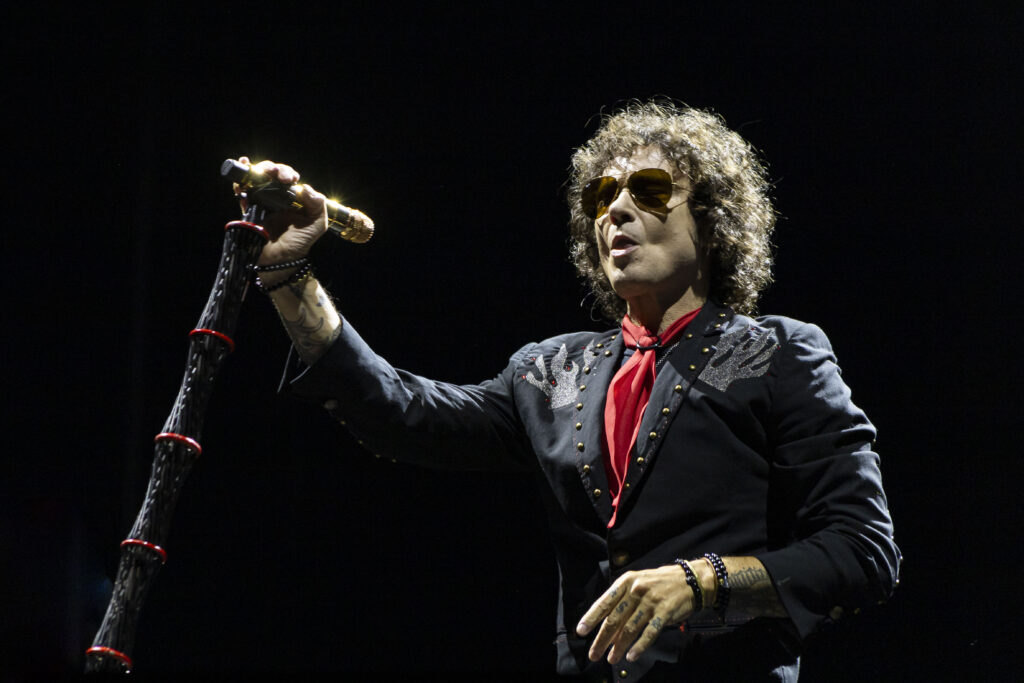 Enrique Bunbury en concierto