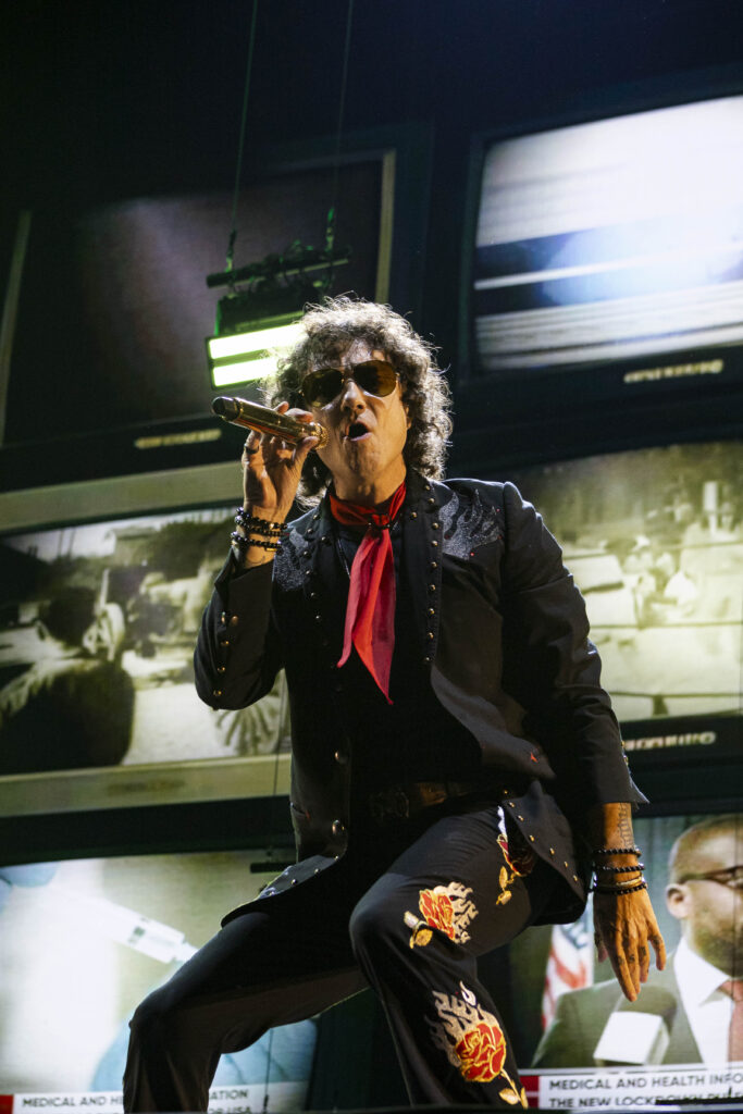 Enrique Bunbury en concierto